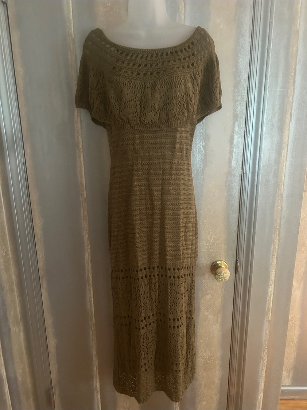 Knit Maxi Dress in Olive Green